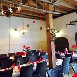 Landgasthof Und Weisser Lowe 3*