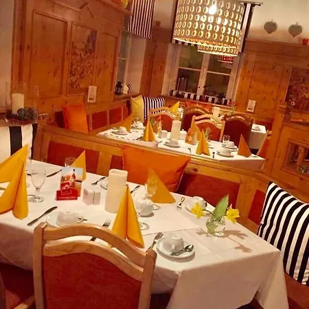 Landgasthof Und Weisser Lowe Eckental