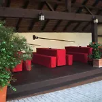 Landgasthof Und Weisser Lowe Hotel 3*