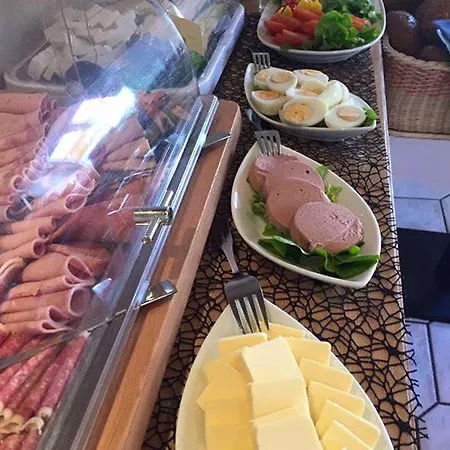 白狮酒店 酒店